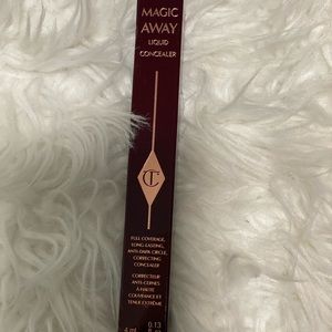 Charlotte Tilbury Magic Away Liquid Concealer